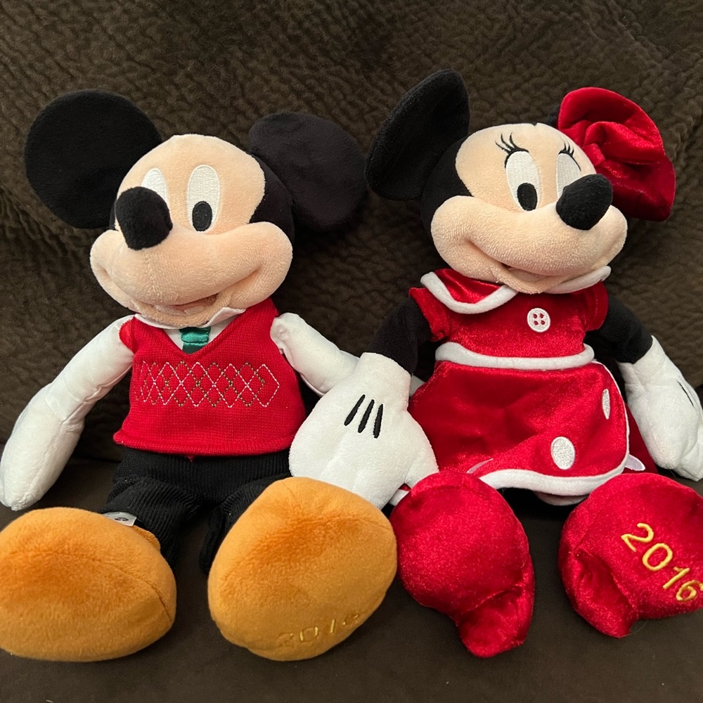 2016 Mickey and Minnie Plush